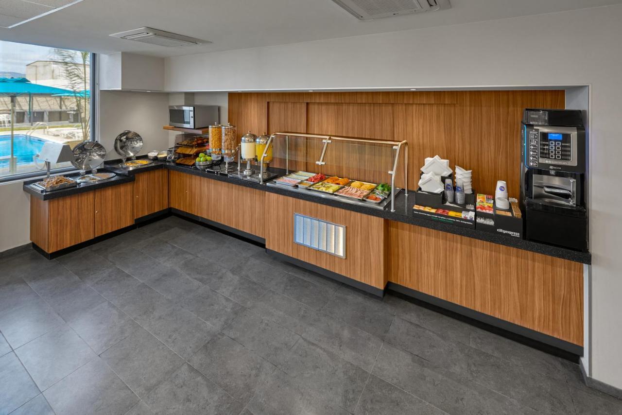 City Express By Marriott Caborca Heroica Caborca Екстер'єр фото