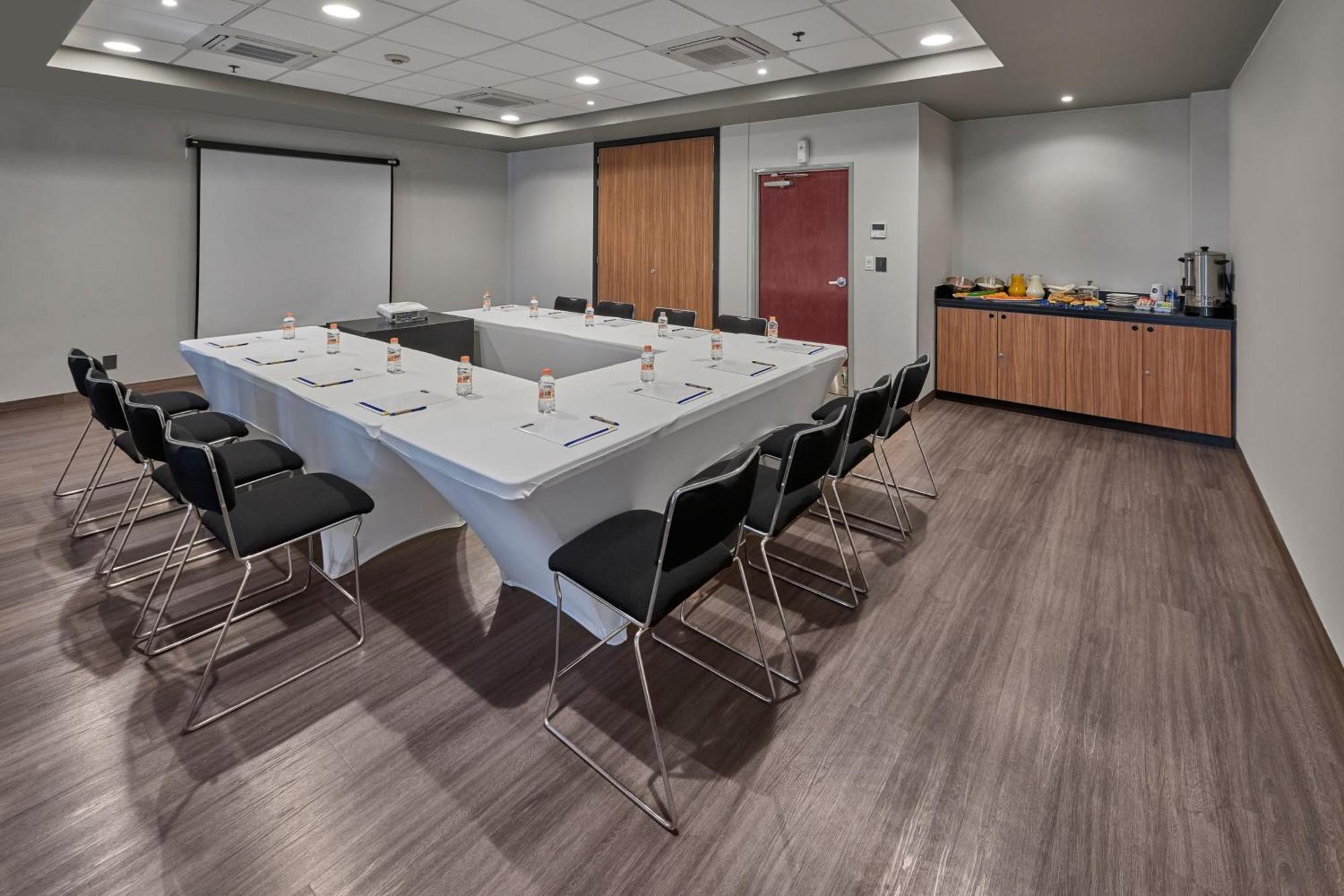 City Express By Marriott Caborca Heroica Caborca Екстер'єр фото