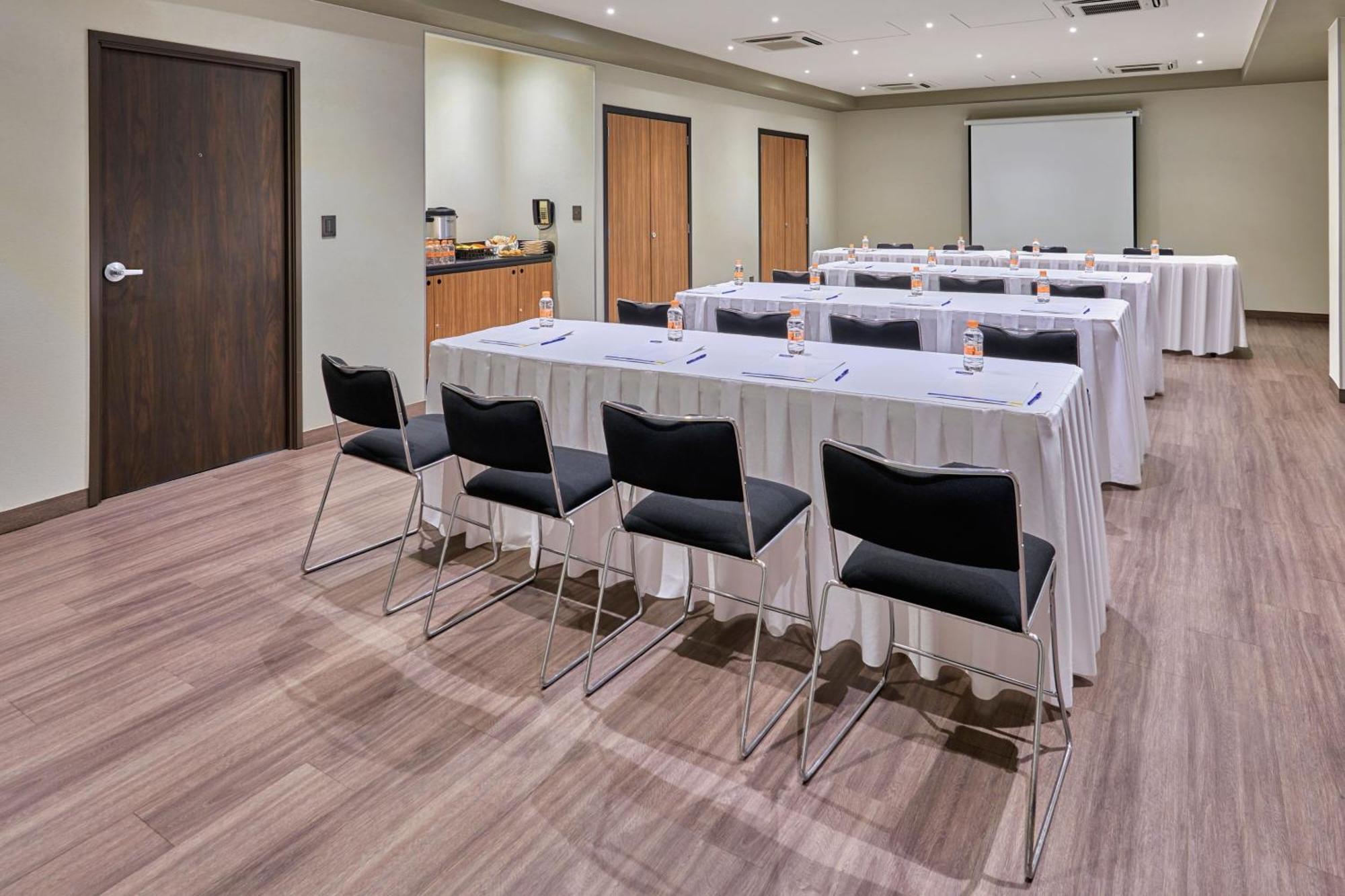 City Express By Marriott Caborca Heroica Caborca Екстер'єр фото