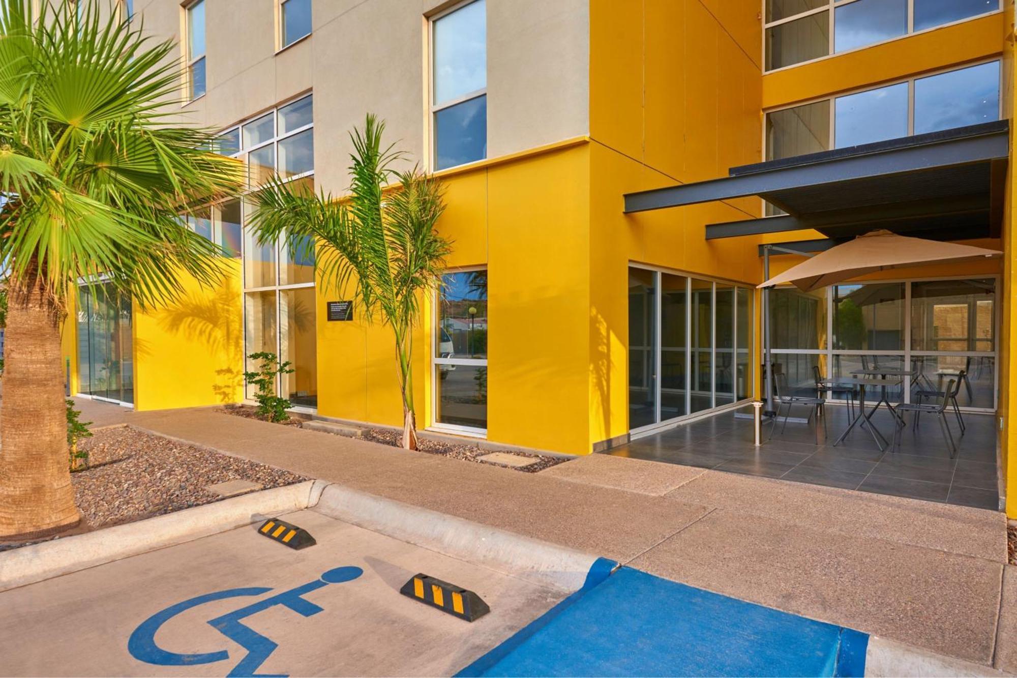 City Express By Marriott Caborca Heroica Caborca Екстер'єр фото